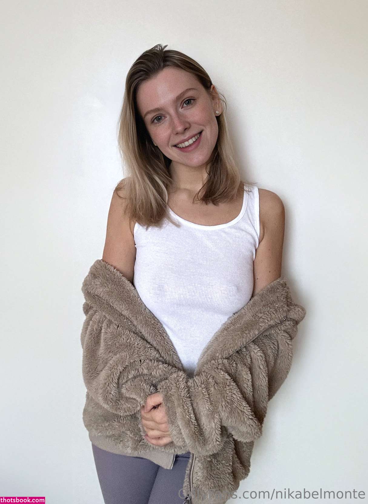 Nikabelmonte Photo #23