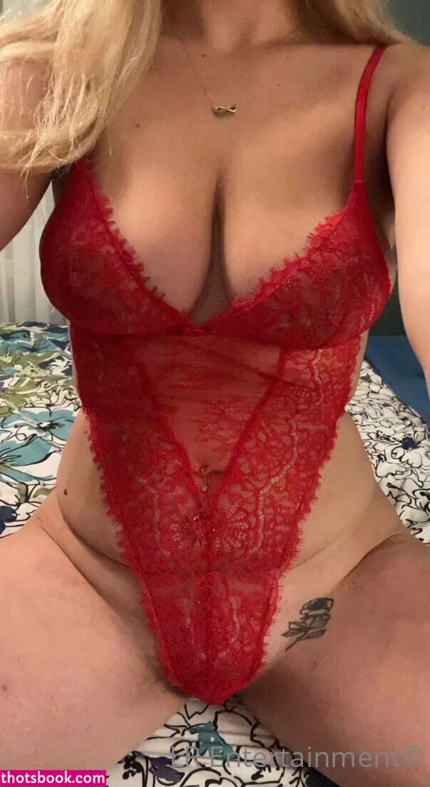 Rachel Greene Photo #15