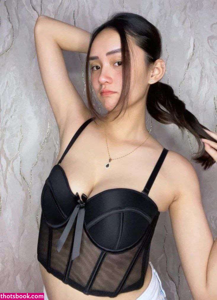 Adriana Suci Photo #4