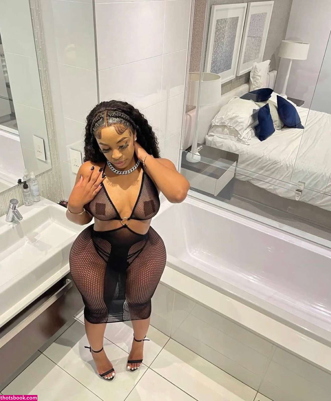 Cindy Makhathini Photo #3