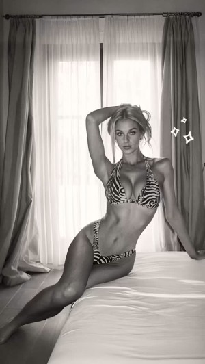 Lizzie Gunderson Photo #5