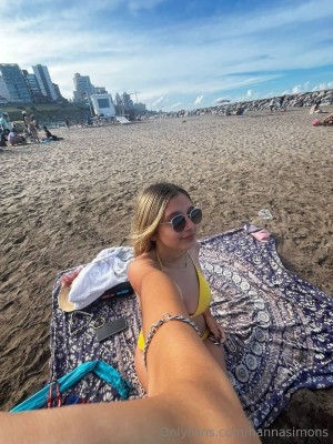 hannasimons Photo #2