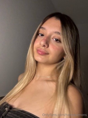 hannasimons Photo #3