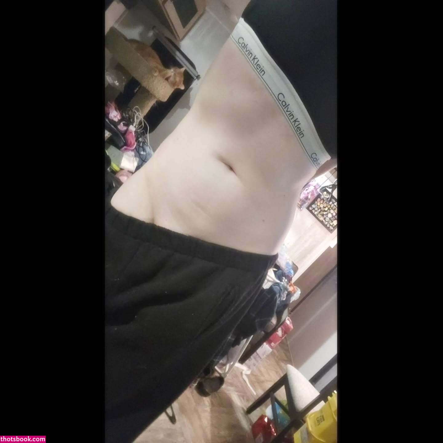 Jenny Holiday Photo #4