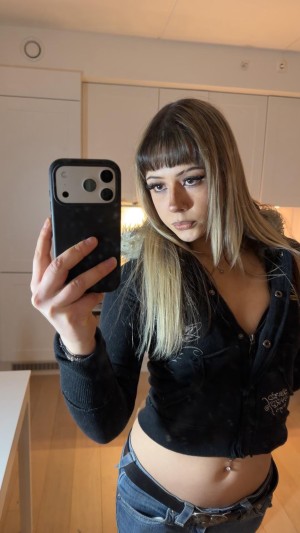 nightkitty444 Photo #9