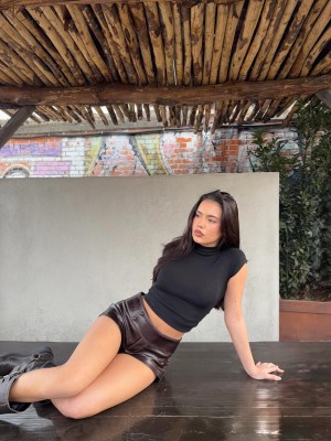 Rebecca Parziale Photo #13