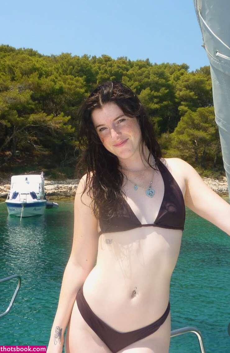 Sasscarella Photo #12