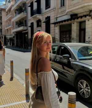 Yarin Luvich Photo #15