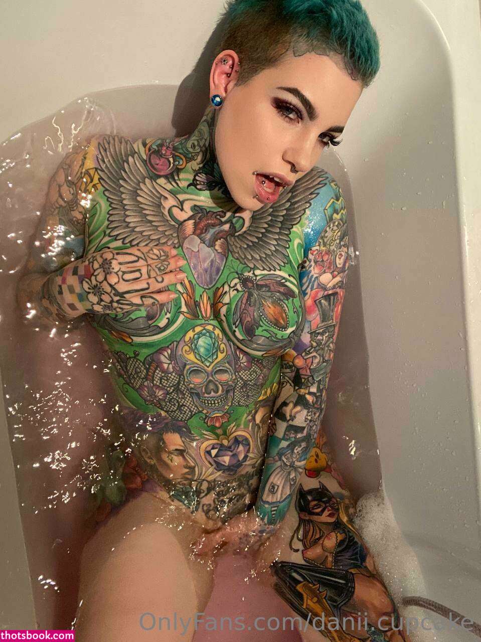 Danii Cupcake Photo #13