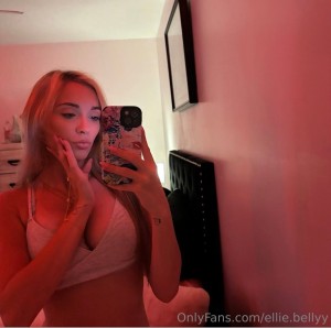 Ellie Bellyy Photo #30