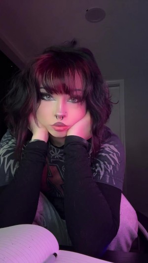 gothpimpbitcxh Photo #5