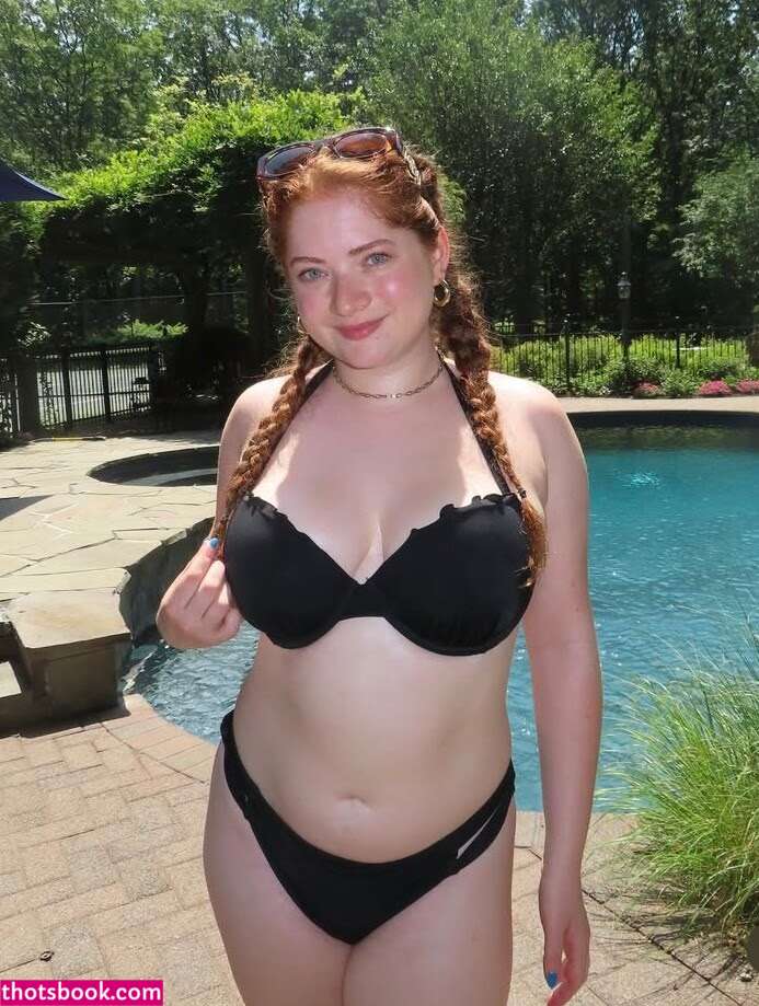 Juliet Siegel Photo #1