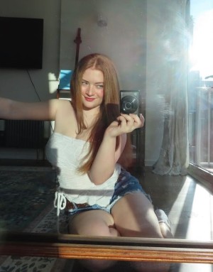 Juliet Siegel Photo #12