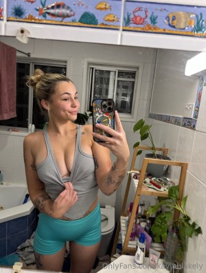 kaylablakely Photo #11