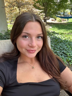 Lacey Lewis Photo #27