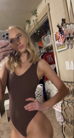 Marissa Storme Photo #15