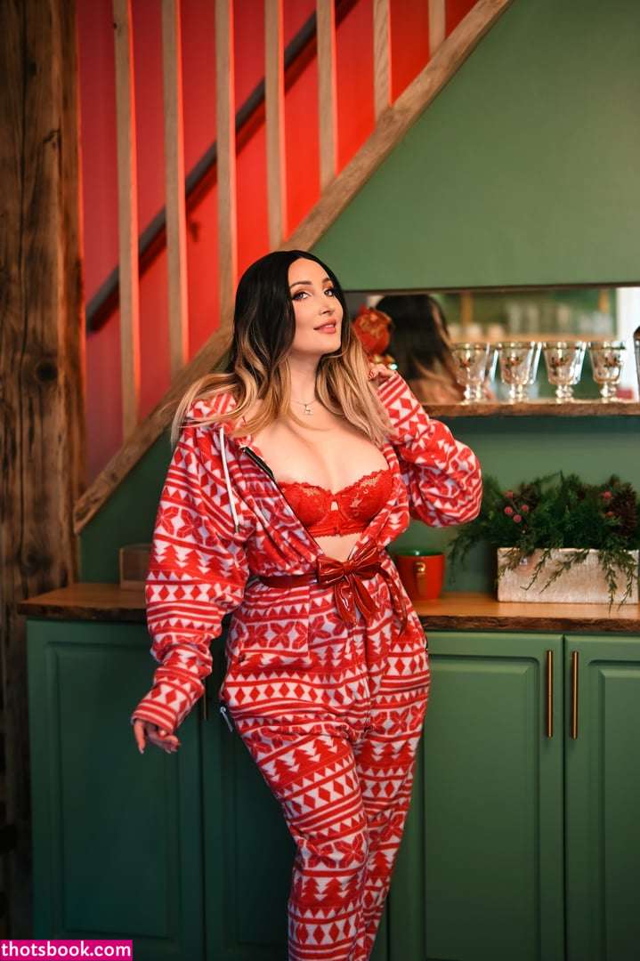 Holly Wolf Photo #2048