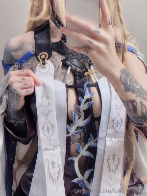 Lunara Fawn Photo #74