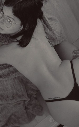 Sasha Moore Photo #33