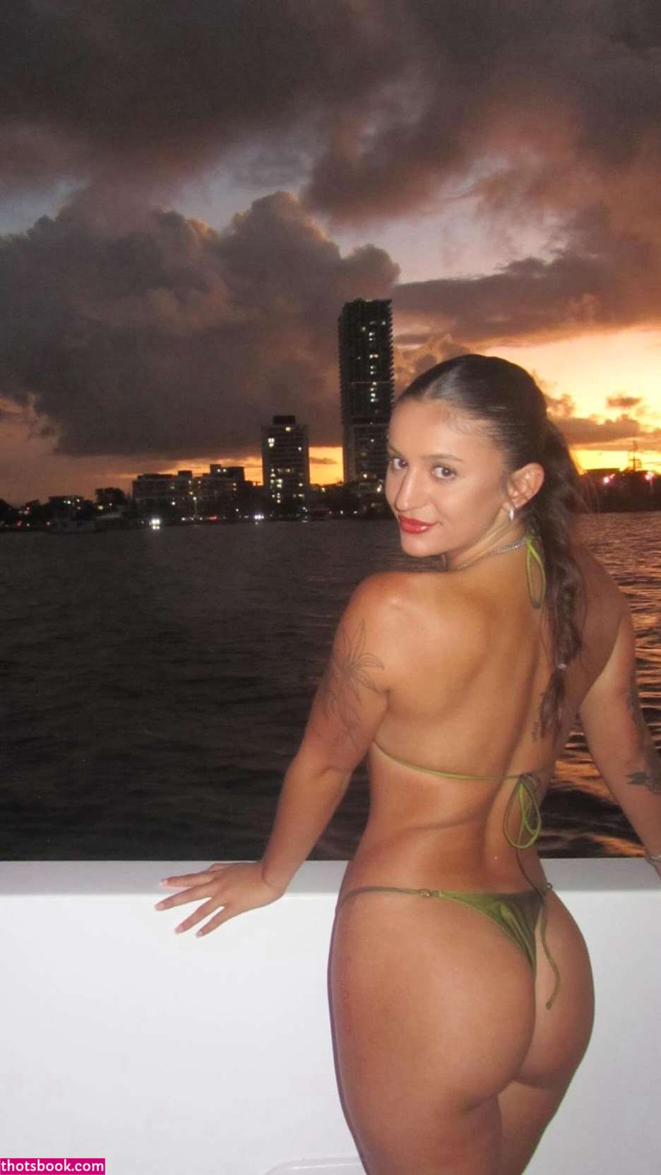 Fiona Lundgaard Photo #23