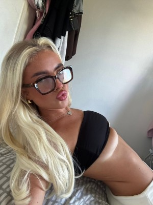 Lauren Gifford Photo #19