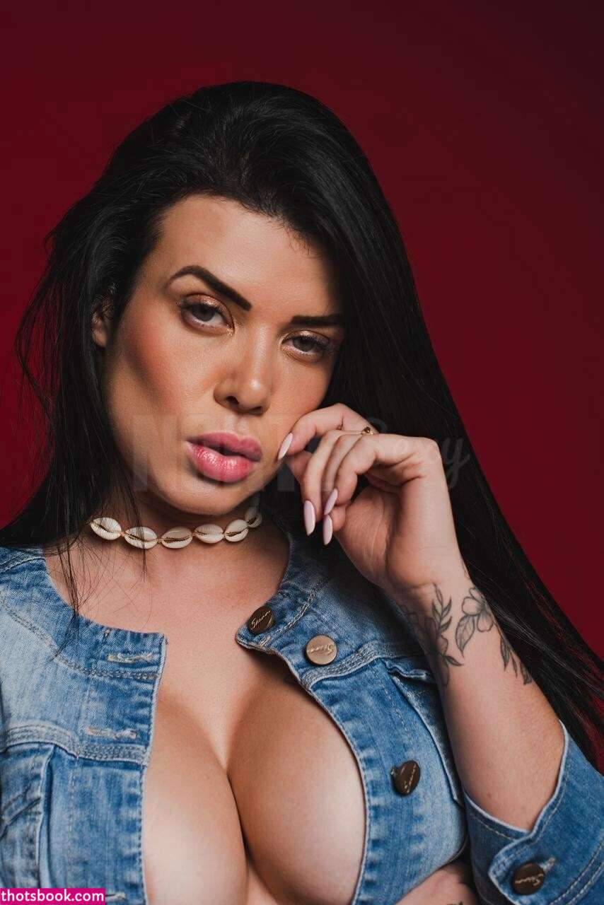 Prazer Lilith Photo #19