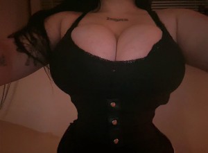 submittocatlady Photo #10