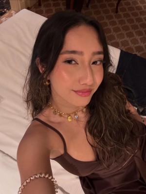 Sabrina Pezeshkian Photo #124