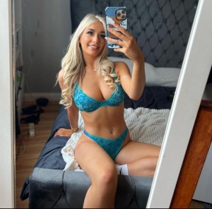 Erin Lally Photo #15