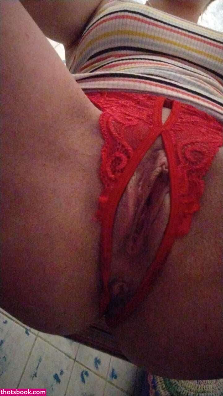 Florencia Benitti Photo #9