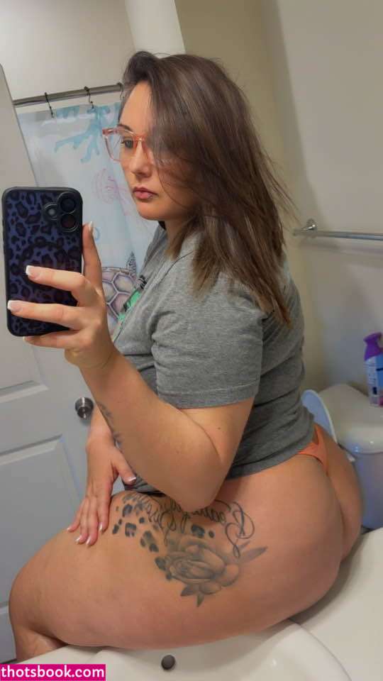 Damnnn Manda Photo #13