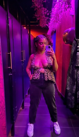 Iam Andreajade Photo #5