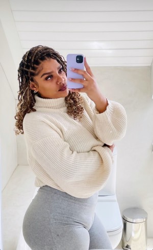 Iam Andreajade Photo #7