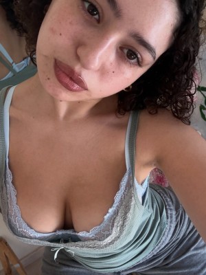 isabellaissweet Photo #6