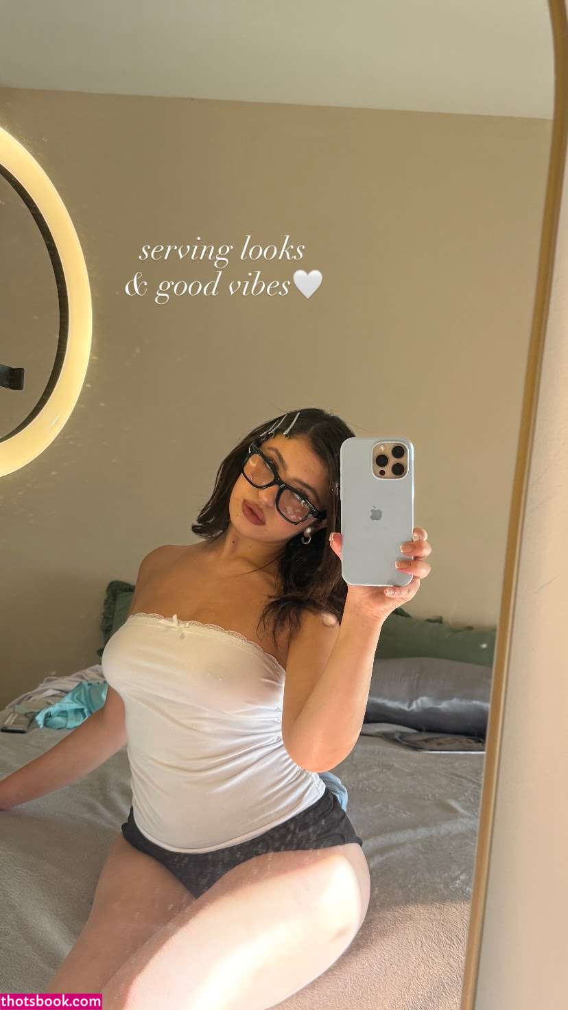 isabellaissweet Photo #17