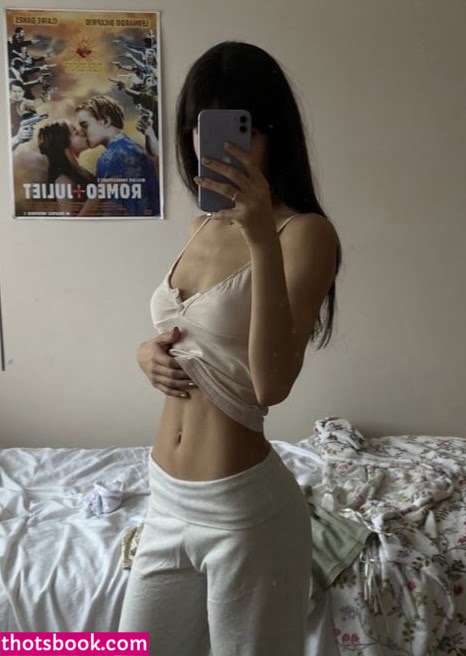 Reaisnowhite Photo #10