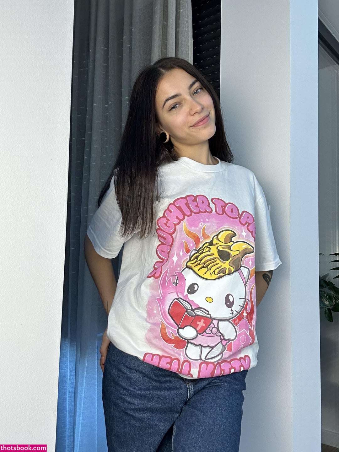 yoursweetymrrrr Photo #2