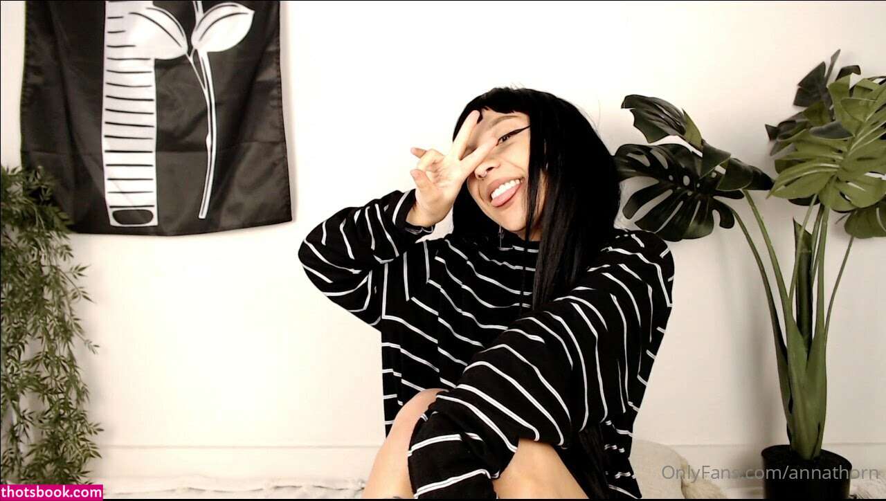 Anna Thorn Photo #11