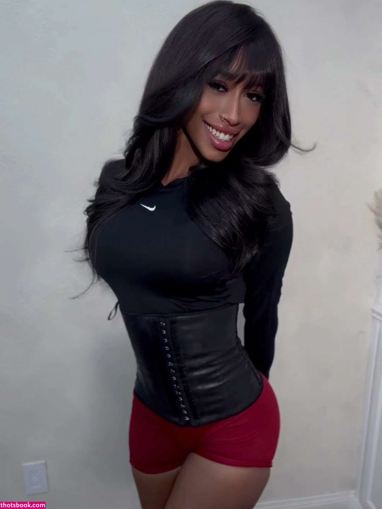 sheswinterrr Photo #1