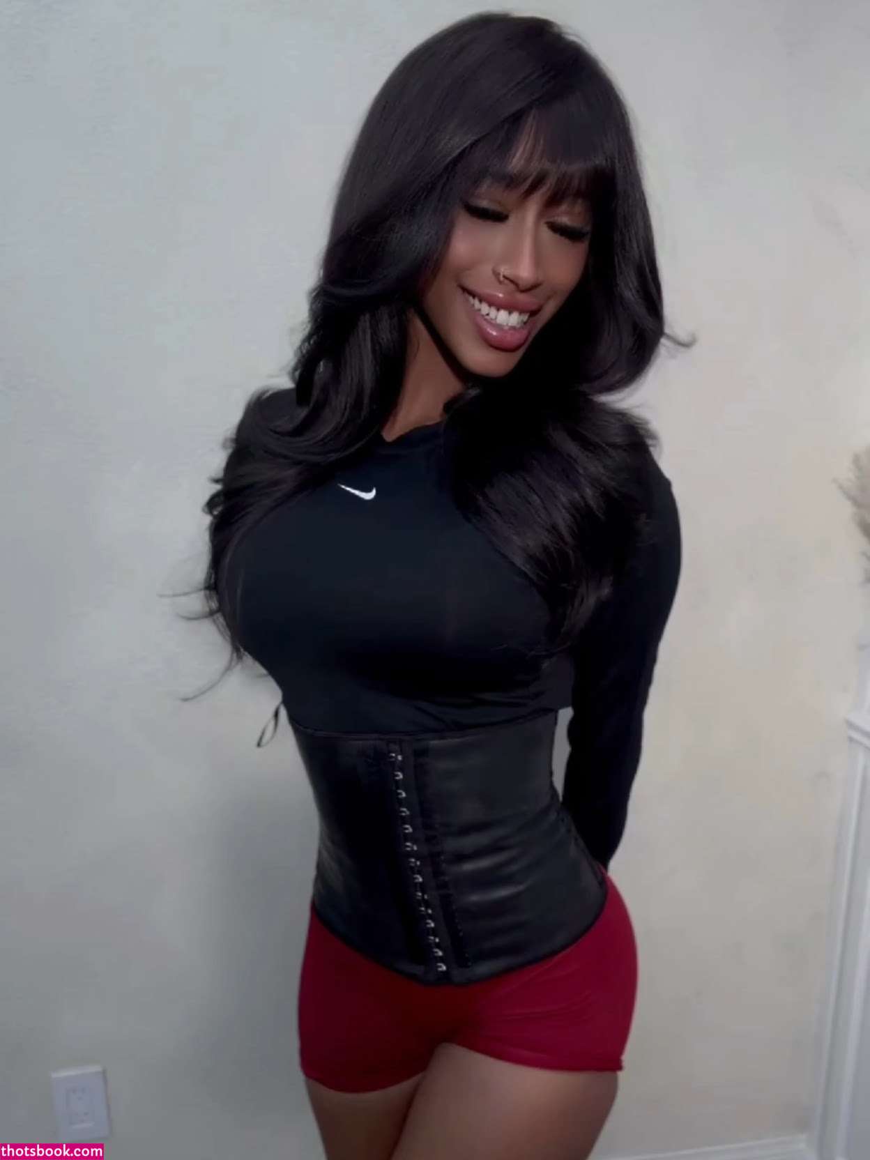 sheswinterrr Photo #6