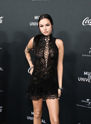 Maggie Lindemann Post #9