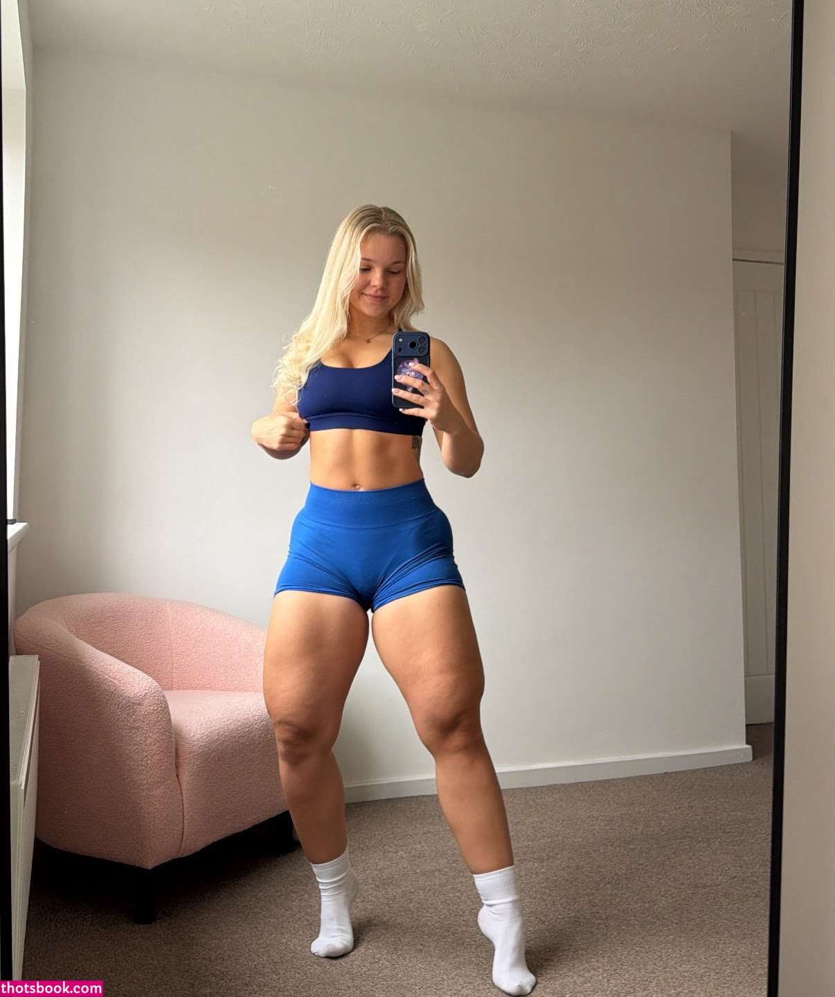 mommymewtwo Photo #30