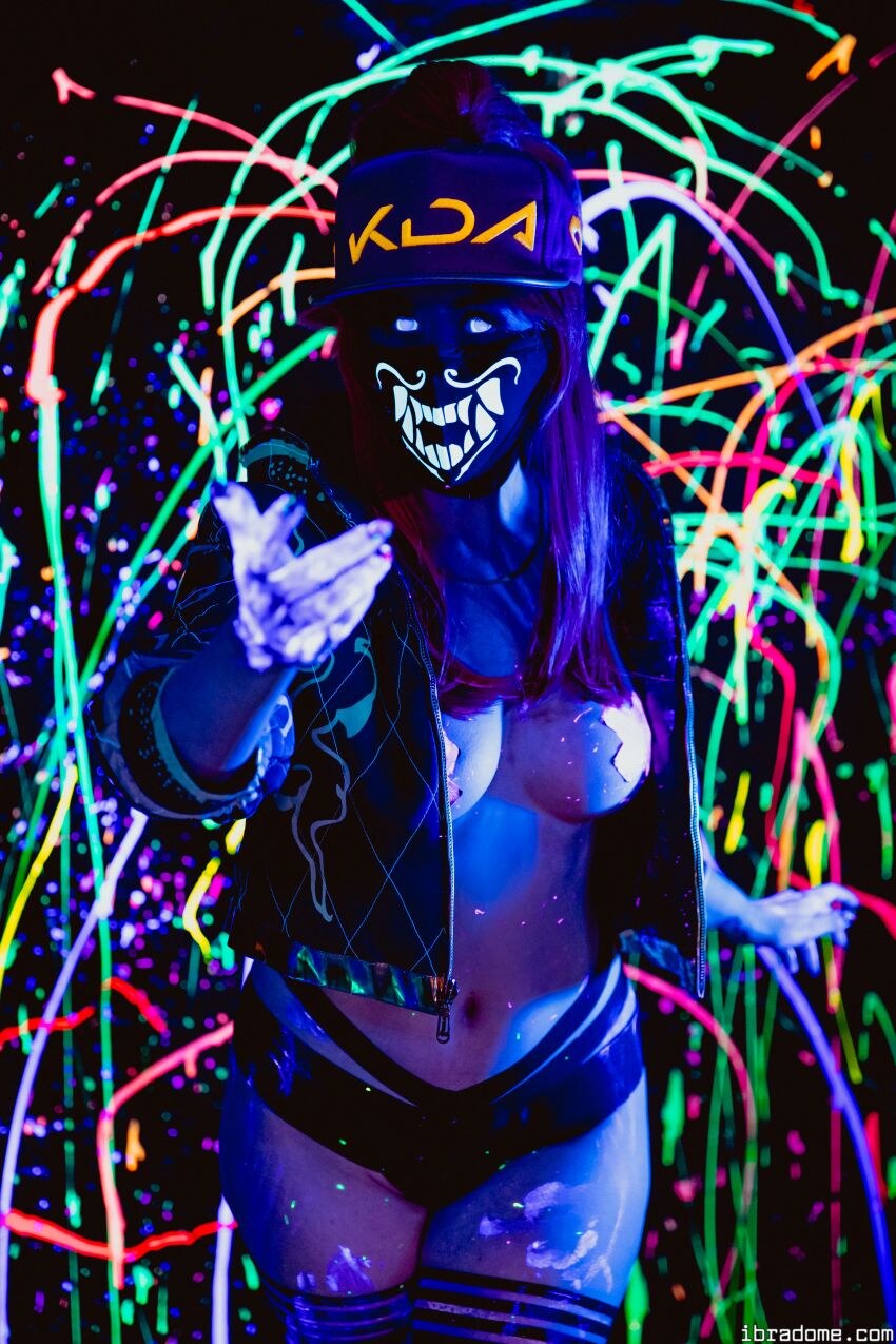 Meg Turney Photo #130