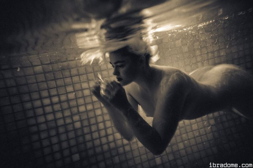 Stefania Ferrario Photo #14