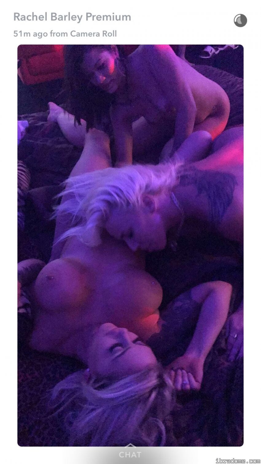 Rachel Barley Photo #166