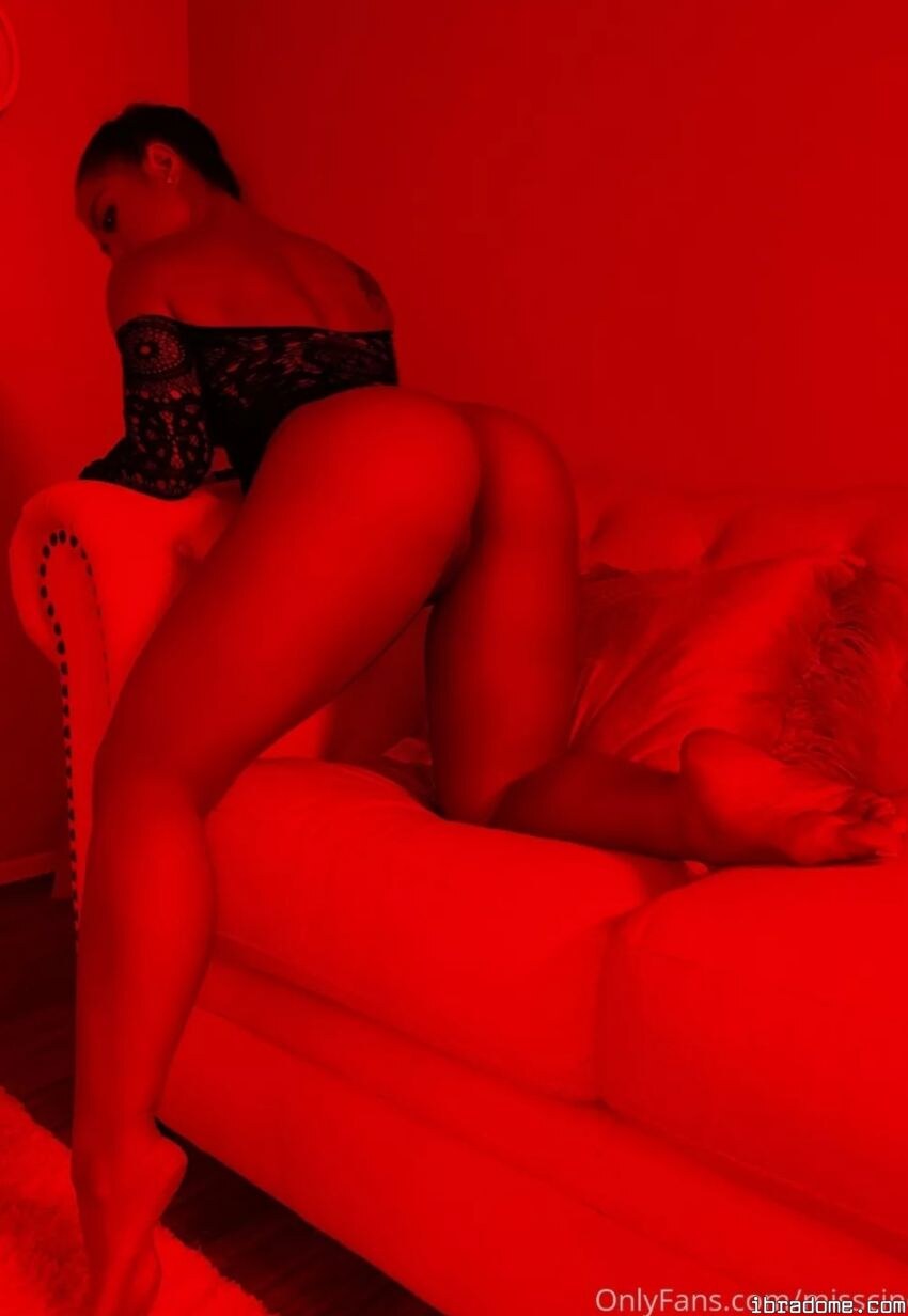 Cindy Tran Photo #56