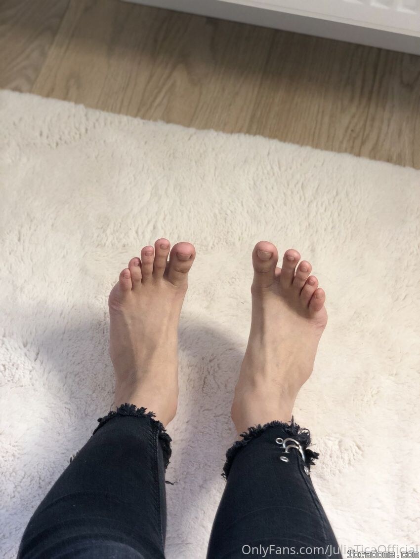 Julia Tica Photo #22