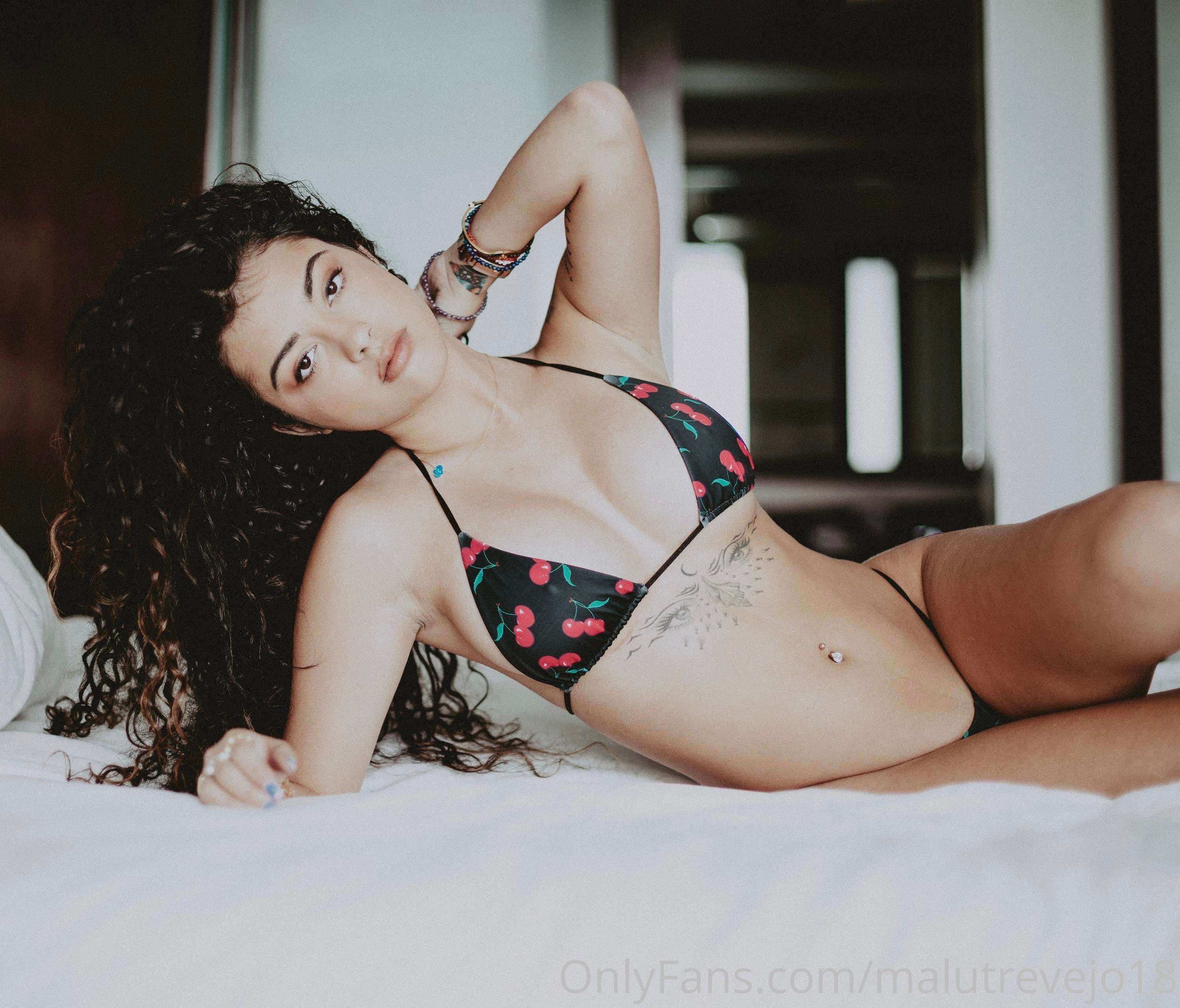 Malu Trevejo Photo #113