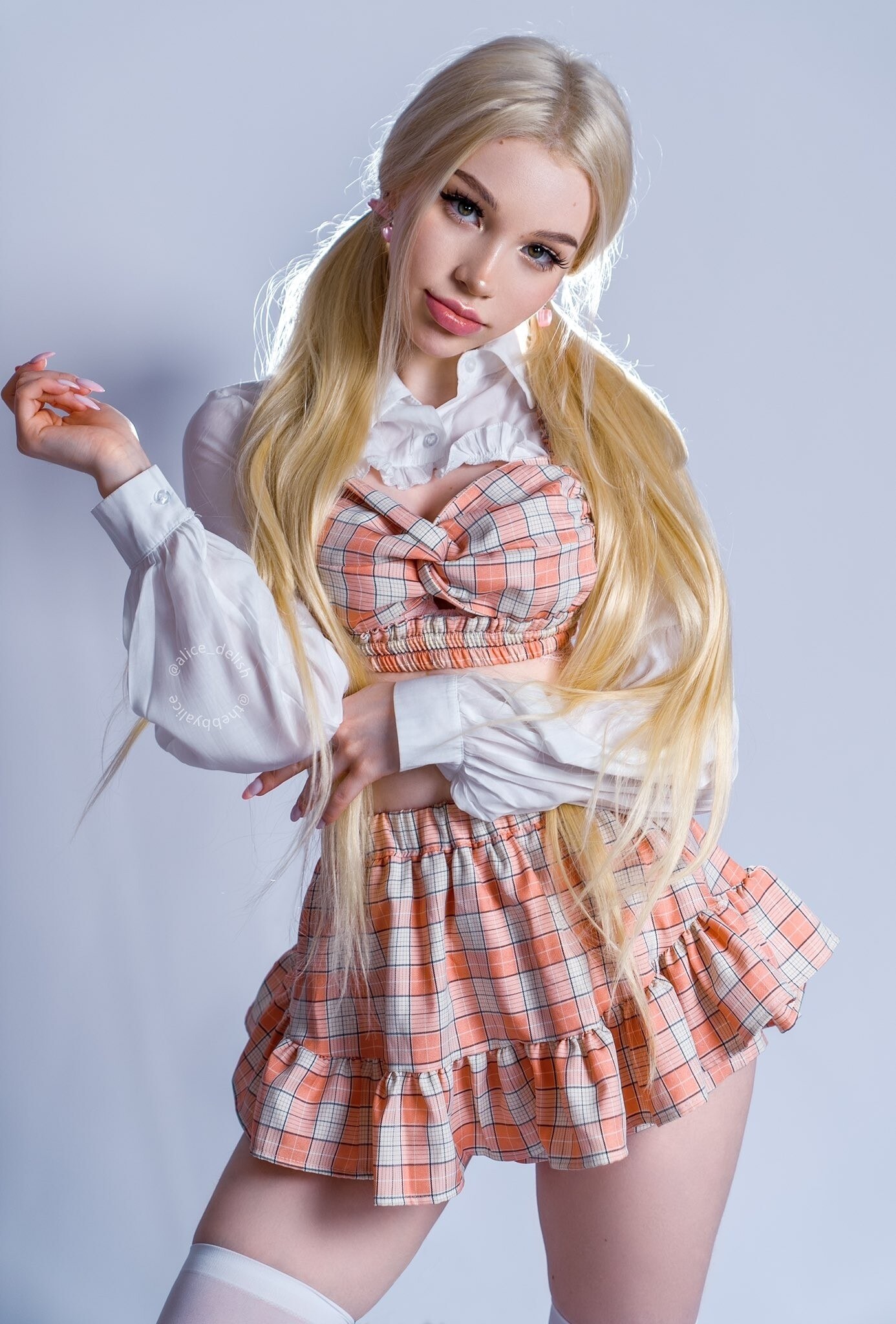 Alice Delish Photo #291