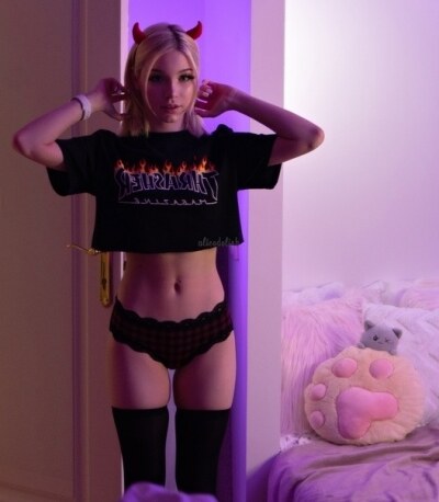 Alice Delish Photo #230